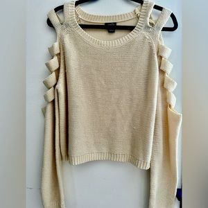 Cream Rue 21 Sweater/Shows shoulder all the way down to wrist/size Large